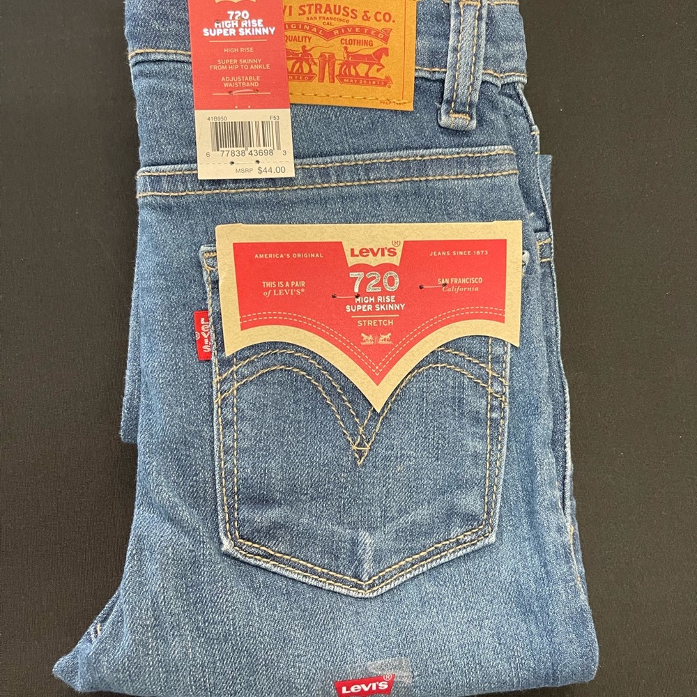 Levi 720 High Rise Super Skinny (6X & 7 regular)
